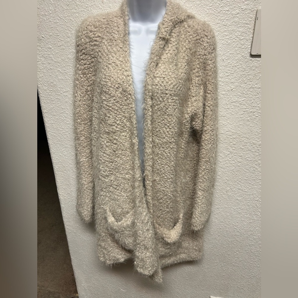 Lovestitch brand women’s medium/ large cozy sweater